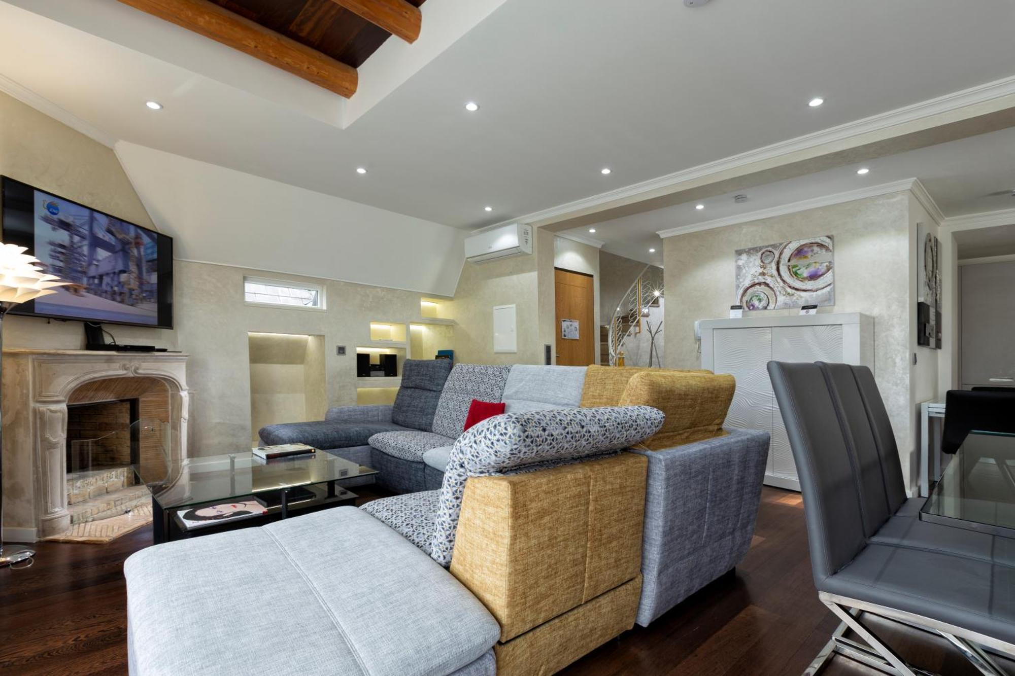 The Queen Luxury Apartments - Villa Vinicia Lüksemburg Dış mekan fotoğraf